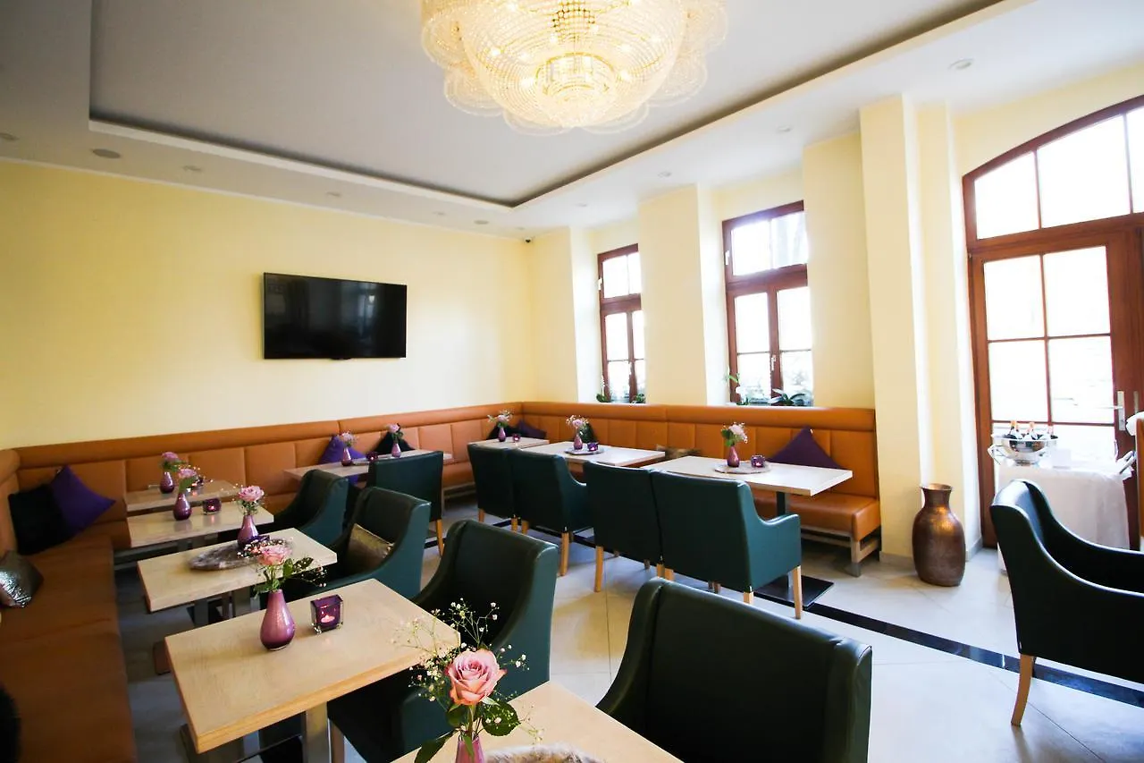 ***  Hotel Brecherspitze Munich Germany