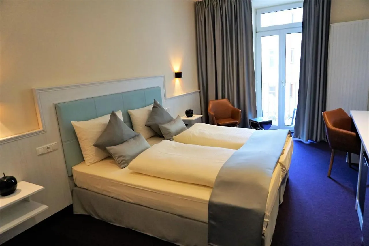 ***  Hotel Brecherspitze Munich Germany