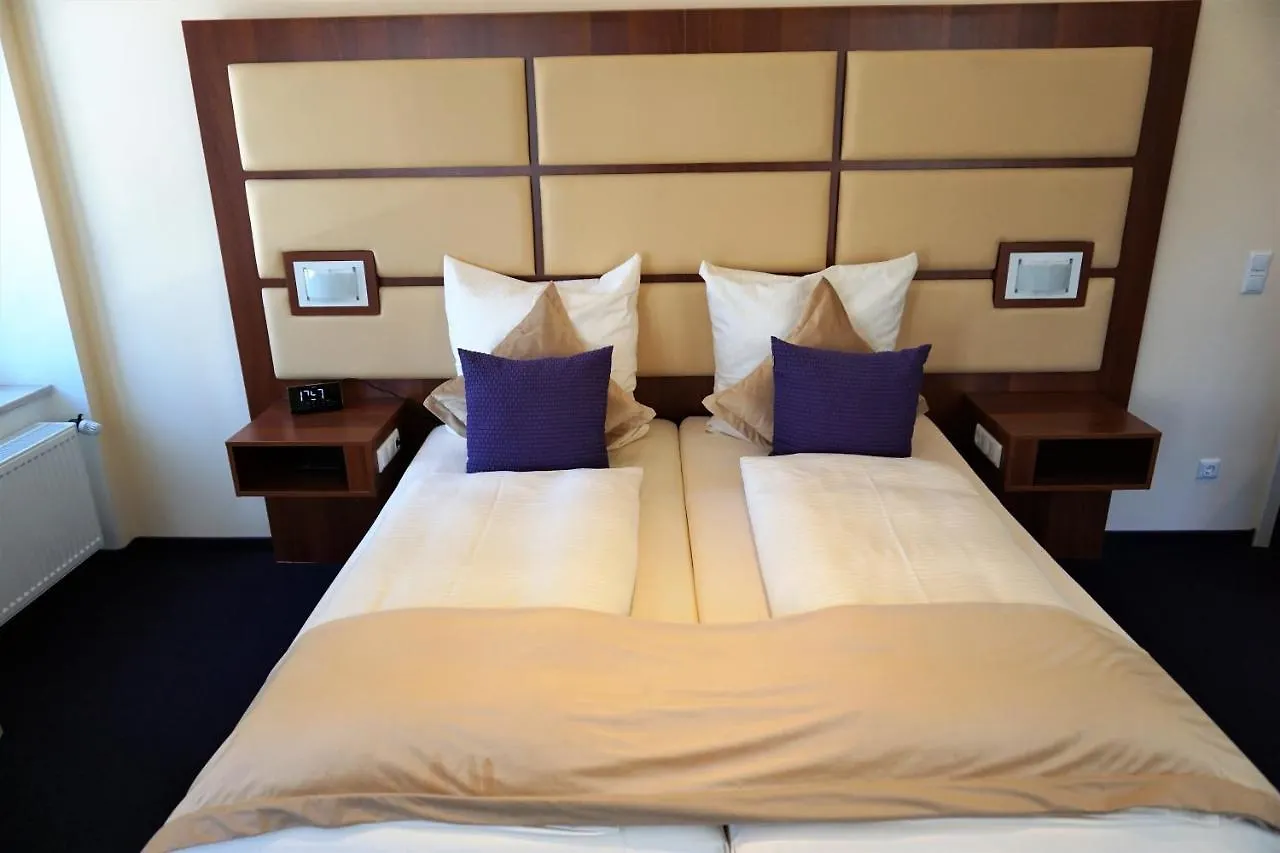 Hotel Brecherspitze Munich 3*,  Germany